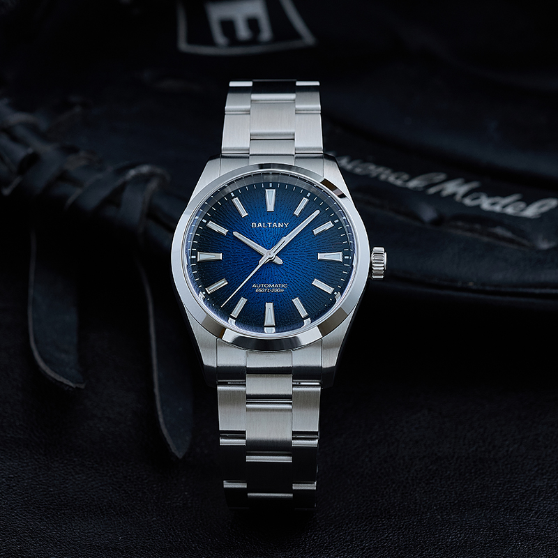 Baltany, reloj deportivo mecán - Omega Watch Constellation reseña y precio